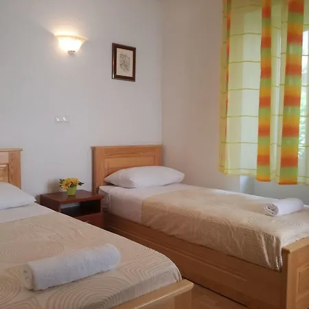 Ruzica 3* تروغير